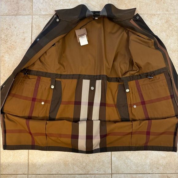 Burberry Field Check Jacket - Mens EU 44 - Picture 7 of 15